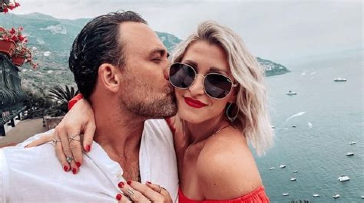 Andrea Perron Age, Birthday, Wikipedia, Who, Nationality, Biography